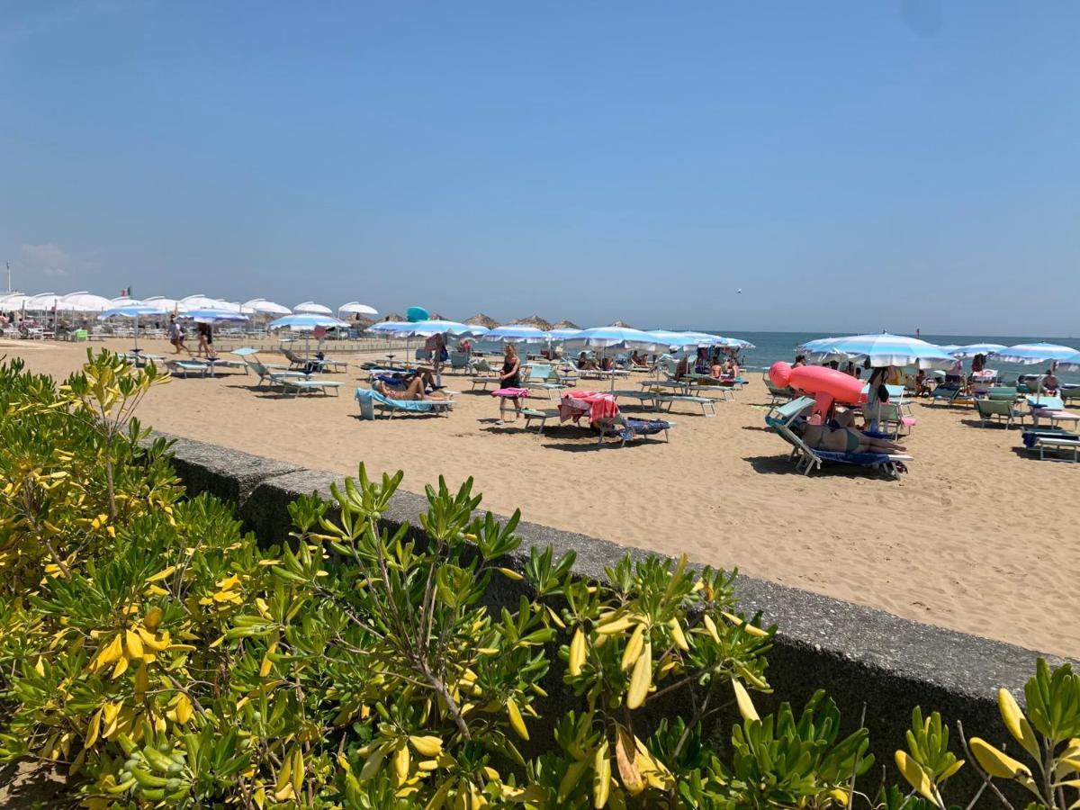 Penthouse Bellavista Leilighet Lignano Sabbiadoro Eksteriør bilde